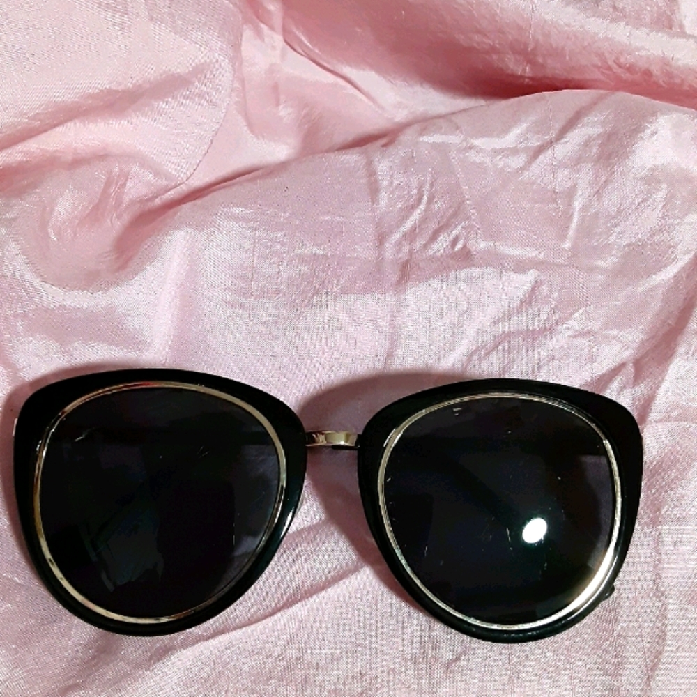 Beautiful celebrity sunglasses